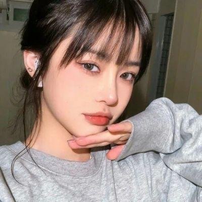 蒙娜丽莎与血月